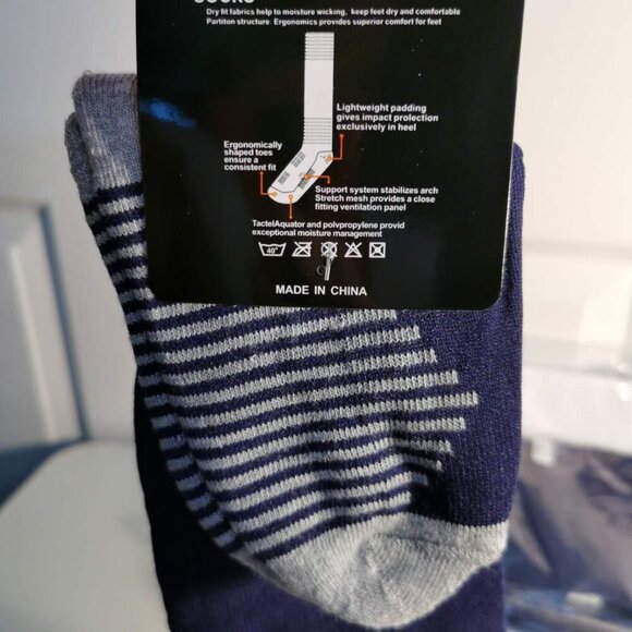 Kids(3~7 years) Football Socks Sport Soccer Knee High Socks (4pairs /$18) - Picture 9 of 11